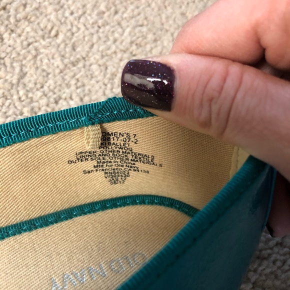 Old Navy Ballet Flats - Picture 2 of 2